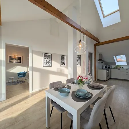 3 Bedroom-Apartment With 1,5 Bathrooms Kolonie Rontgental Exterior photo