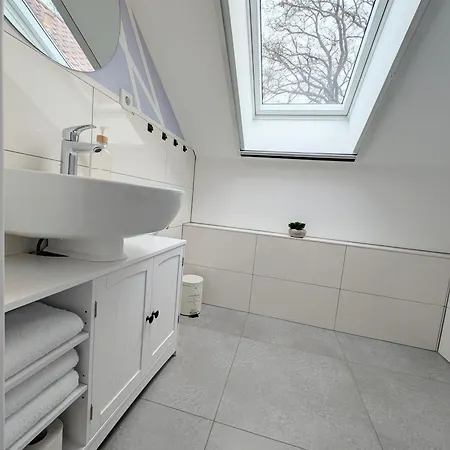 3 Bedroom-Apartment With 1,5 Bathrooms Kolonie Rontgental Exterior photo