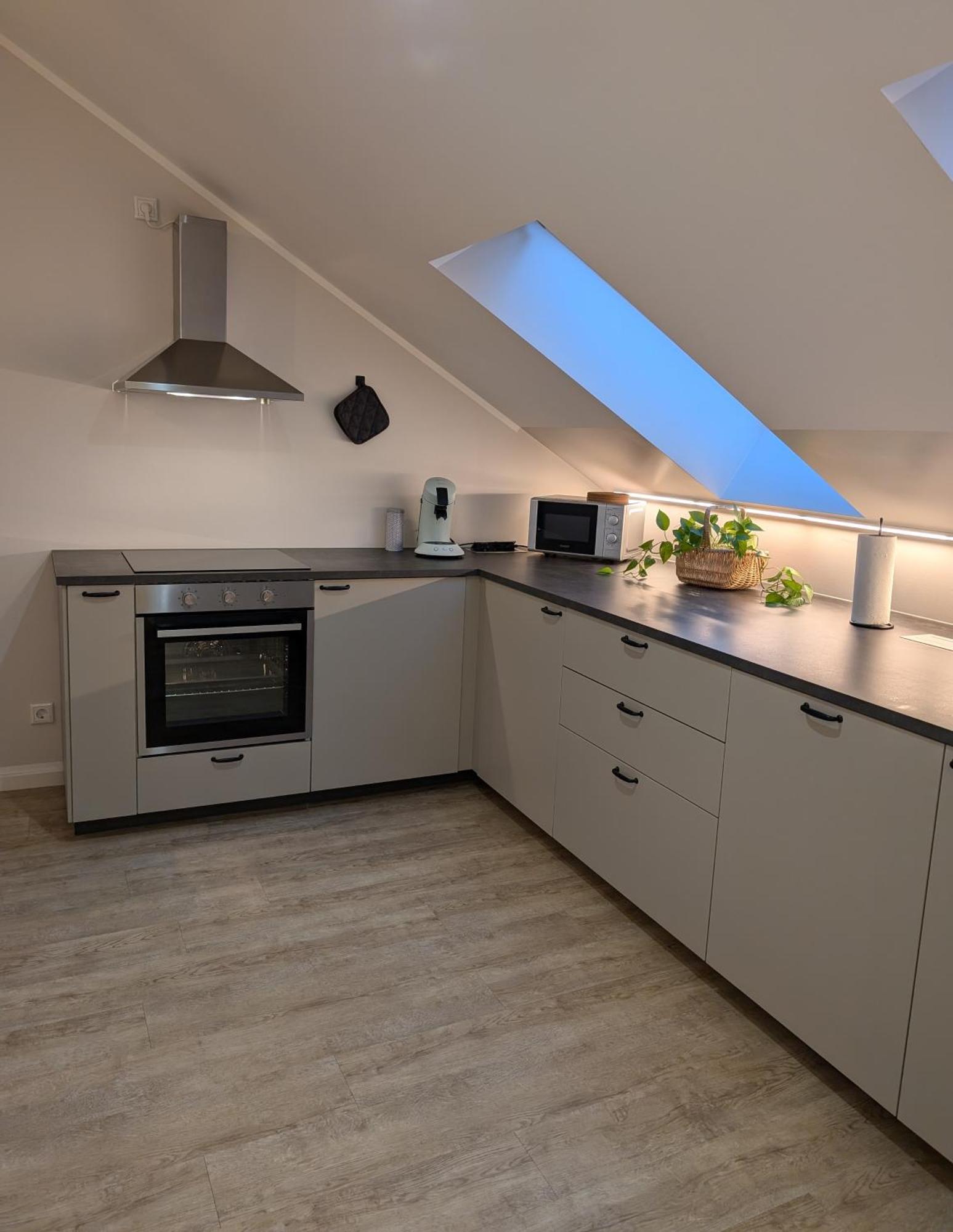 3 Bedroom-apartment With 1,5 Bathrooms Kolonie Rontgental