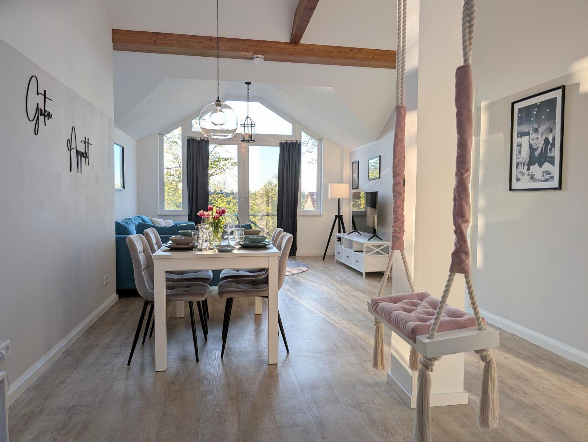 3 Bedroom-apartment With 1,5 Bathrooms Apartment